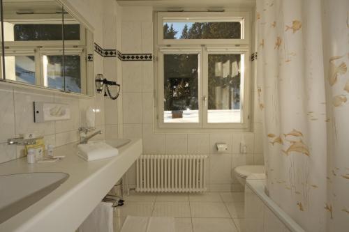 Esplanade Swiss Quality Hotel Davos Kamer foto